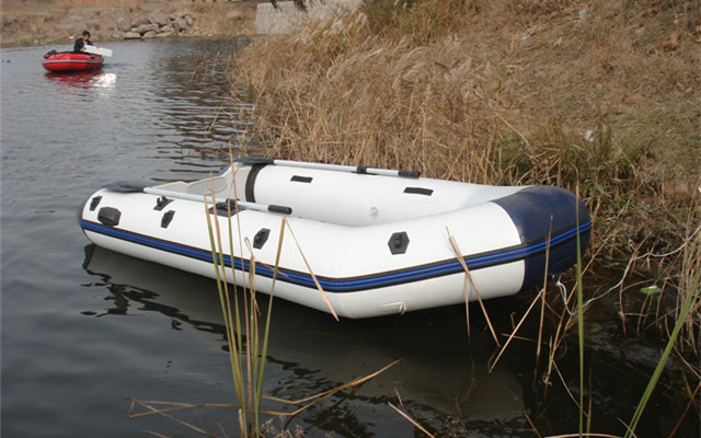 充气橡皮艇 V型2米-6.5米/ 6.6英尺-21.4英尺